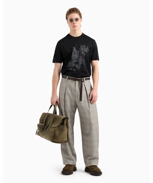 EMPORIO ARMANI（エンポリオアルマーニ）の「【エンポリオ アルマーニ】ASV Tシャツ リヨセル混紡ジャージー プリント＆フローラル刺繍（Tシャツ/カットソー・メンズ・ブラック/オフホワイト・X-LARGE/XX-LARGE/X-SMALL/SMALL/MEDIUM/LARGE/XXX-LARGE/XX-SMALL）」の5枚目の写真