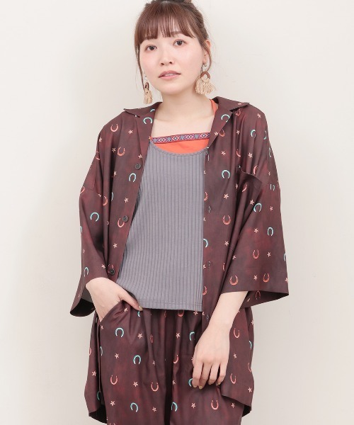 チチカカ（チチカカ）の「アソート開襟シャツ【ユニセックス】（シャツ/ブラウス・メンズ・ブラック/レッド/チャコールグレー・FREE）」の9枚目の写真