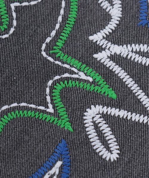 チチカカ（チチカカ）の「アソート開襟シャツ【ユニセックス】（シャツ/ブラウス・メンズ・ブラック/レッド/チャコールグレー・FREE）」の22枚目の写真