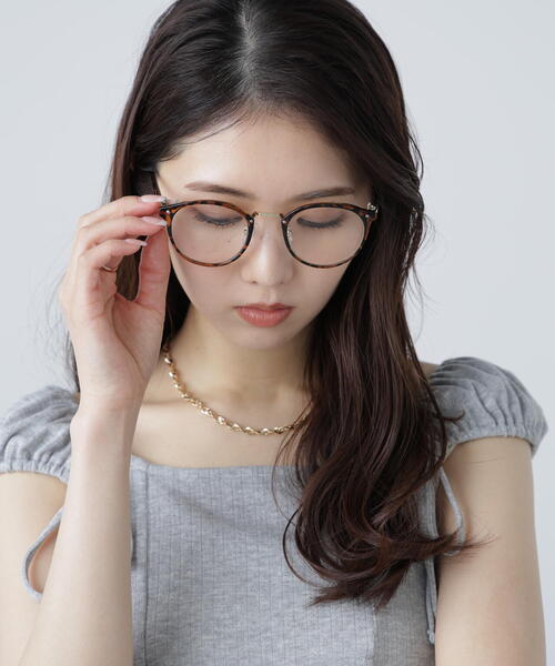 FREE'S MART（フリーズマート）の「◆シンプルサングラス（サングラス・レディース・ブラウン/グレー/ブラック/ホワイト・ﾌﾘ-）」の8枚目の写真