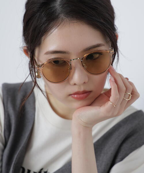 FREE'S MART（フリーズマート）の「◆シンプルサングラス（サングラス・レディース・ブラウン/グレー/ブラック/ホワイト・ﾌﾘ-）」の7枚目の写真