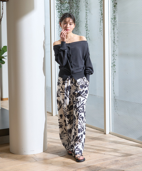 Rouge vif（ルージュヴィフ）の「オフショルダー2WAYカーディガン（カーディガン/ボレロ・レディース・ラベンダー/ライトグレー/チャコールグレー・フリー）」の19枚目の写真