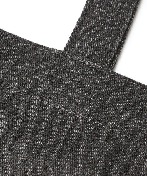 X-girl（エックスガール）の「RHINESTONE STARDUST LOGO TOTE BAG（トートバッグ・レディース・ブラック/ライトインディゴブルー・ONE SIZE）」の10枚目の写真