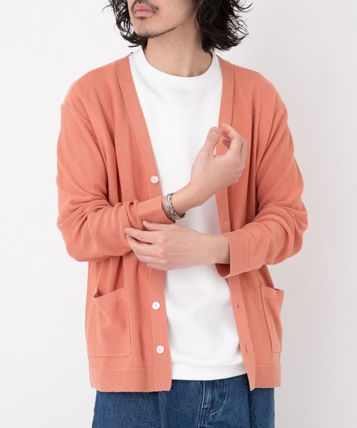 URBAN RESEARCH Sonny Label(アーバンリサーチサニーレーベル)の「リネン混ニットカーディガン(カーディガン/ボレロ・メンズ・ナチュラル/チャコールグレー/ネイビー/ピンク・MEDIUM/LARGE)」の17枚目の写真