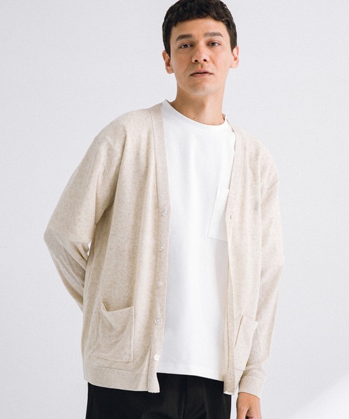 URBAN RESEARCH Sonny Label(アーバンリサーチサニーレーベル)の「リネン混ニットカーディガン(カーディガン/ボレロ・メンズ・ナチュラル/チャコールグレー/ネイビー/ピンク・MEDIUM/LARGE)」の3枚目の写真