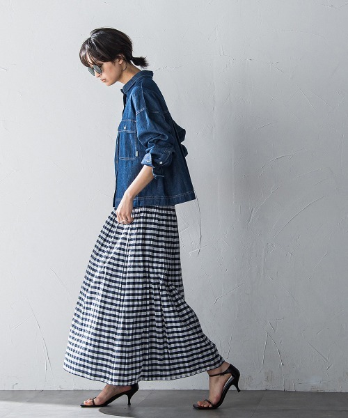 MAYSON GREY(メイソングレイ)の「デニムクロップドシャツ≪洗濯機で洗える≫(シャツ/ブラウス・レディース・ネイビー/ブルー・M)」の19枚目の写真