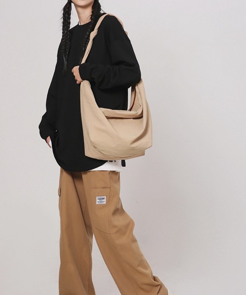 TONE SELECT GOODS（トーンセレクトグッズ）の「urbanfemine./大容量ショルダーバッグ U7437（ショルダーバッグ・レディース・ベージュ/グリーン/ピンク/ホワイト/ブラック・FREE）」の15枚目の写真