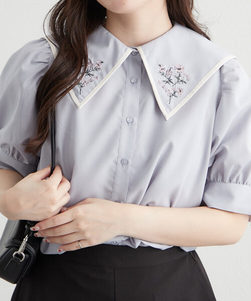 Another Branch olive des olive(アナザーブランチオリーブデオリーブ)の「≪人気デザイン≫衿刺繍半袖ブラウス(シャツ/ブラウス・レディース・ミント/ネイビー/オフホワイト/サックスブルー・FREE)」の4枚目の写真