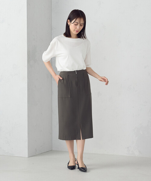 COMME CA MODELS（コムサモデルズ）の「ポリエステルドライツイル　タイトスカート（スカート・レディース・カーキ/ネイビー/ベージュ/ブラック・LARGE/MEDIUM/X-SMALL/X-LARGE/SMALL）」の5枚目の写真