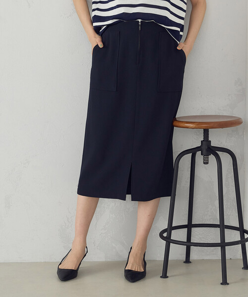 COMME CA MODELS（コムサモデルズ）の「ポリエステルドライツイル　タイトスカート（スカート・レディース・カーキ/ネイビー/ベージュ/ブラック・LARGE/MEDIUM/X-SMALL/X-LARGE/SMALL）」の13枚目の写真