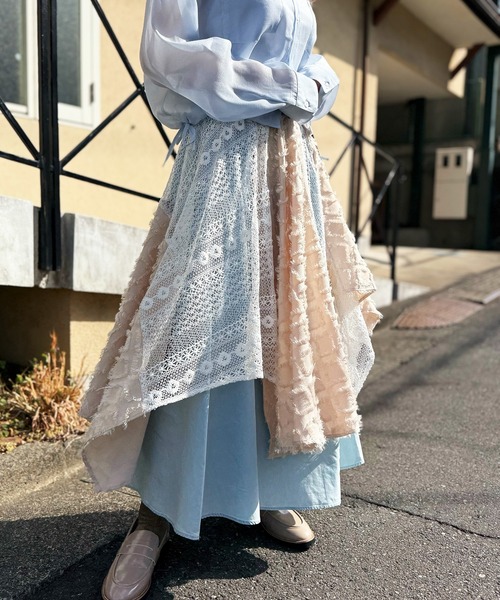 DOUBLE NAME（ダブルネーム）の「フリンジレースランダムヘムスカート（スカート・レディース・ブラック/オフホワイト・FREE）」の5枚目の写真