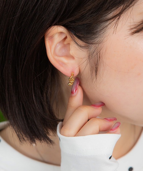 Peony(ピオニー)の「【Peony/ピオニー】/音符モチーフピアス(ピアス(両耳用)・レディース・ゴールド/シルバー・FREE)」の11枚目の写真