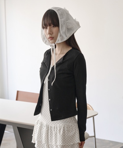 UNE MANSION(ユヌマンション)の「サマーシースルーフラワーヘアーカチープスカーフ(ハット・レディース・ブラック/ホワイト・ONE SIZE)」の3枚目の写真