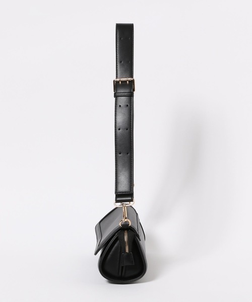 Andemiu（アンデミュウ）の「シリンダーフラップBAG419510（ショルダーバッグ・レディース・ナチュラル/ブラック・FREE）」の5枚目の写真