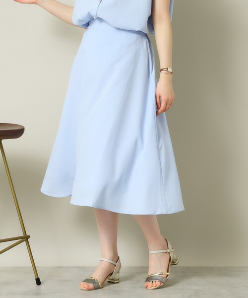 ITS'DEMO(イッツデモ)の「【UVケア/吸水速乾/洗濯機OK】麻調合繊スカート<ラク服シリーズ>(スカート・レディース・ネイビー系2/サックスブルー/ホワイト系5/ナチュラル/ブルー・00)」の13枚目の写真