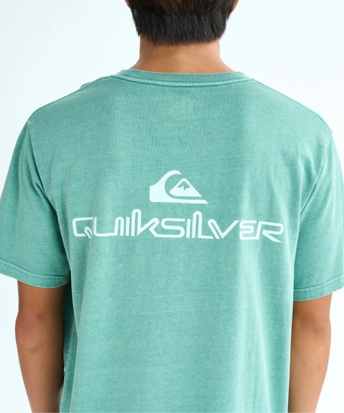 Quiksilver(クイックシルバー)の「DOUBLE LOGO ST /クイックシルバーレギュラーフィットロゴ半袖Tシャツ(Tシャツ/カットソー・メンズ・ホワイト/ブラック/グリーン・LARGE/X-LARGE/MEDIUM)」の7枚目の写真