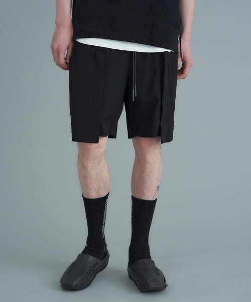 onegravity(ワングラビティ)の「onegravity / カーゴポケット ショーツ(その他パンツ・メンズ・ブラック/オリーブ・SMALL/MEDIUM/LARGE/X-LARGE)」の2枚目の写真