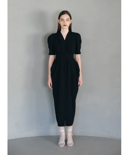 COEL（コエル）の「フロントボタンドレープワンピース（ワンピース・レディース・ブラック/ブラウン/ブルー・36/38）」の6枚目の写真