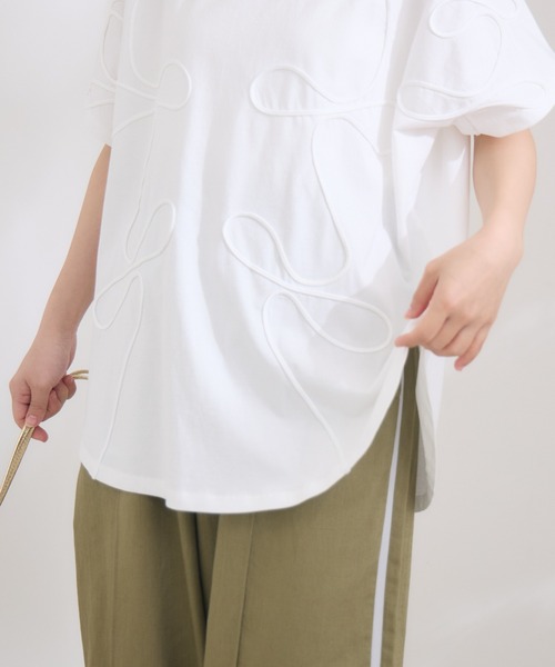 KATHARINE ROSS（キャサリンロス）の「【KATHARINE ROSS】【margaux vintage】cord embroidery Tee（Tシャツ/カットソー・レディース・ブラック/オフホワイト・MEDIUM）」の3枚目の写真
