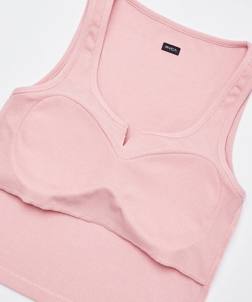 RVCA（ルーカ）の「RVCA レディース ONSHORE RIBBED TT タンクトップ 【2025年夏モデル】/ルーカカップ付きクロップド丈リブタンクトップ（タンクトップ・レディース・ブラック/ピンク系その他/ホワイト・SMALL/MEDIUM）」の21枚目の写真