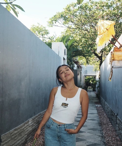 RVCA（ルーカ）の「RVCA レディース ONSHORE RIBBED TT タンクトップ 【2025年夏モデル】/ルーカカップ付きクロップド丈リブタンクトップ（タンクトップ・レディース・ブラック/ピンク系その他/ホワイト・SMALL/MEDIUM）」の10枚目の写真
