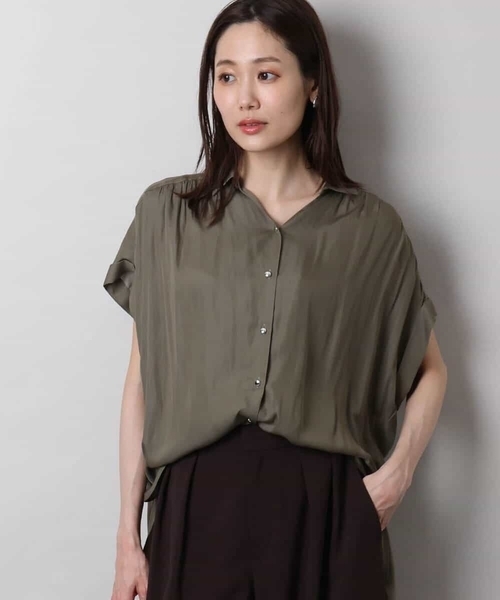 MK MICHEL KLEIN（エムケーミッシェルクラン）の「メタル釦デザイン サテン地ブラウス/接触冷感/洗える（シャツ/ブラウス・レディース・ライトブルー/ダークカーキ/ダークネイビー・38）」の8枚目の写真