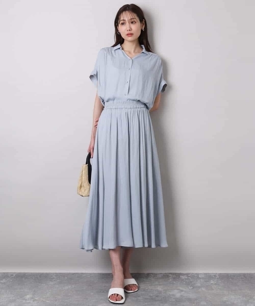 MK MICHEL KLEIN（エムケーミッシェルクラン）の「メタル釦デザイン サテン地ブラウス/接触冷感/洗える（シャツ/ブラウス・レディース・ライトブルー/ダークカーキ/ダークネイビー・38）」の13枚目の写真