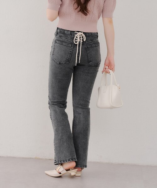 continuer de NICE CLAUP（コンティニューデナイスクラップ）の「【@reve.perle_企画】後ろレースアップフレアパンツ（デニムパンツ・レディース・ブルー/ブラック・SMALL/MEDIUM）」の10枚目の写真