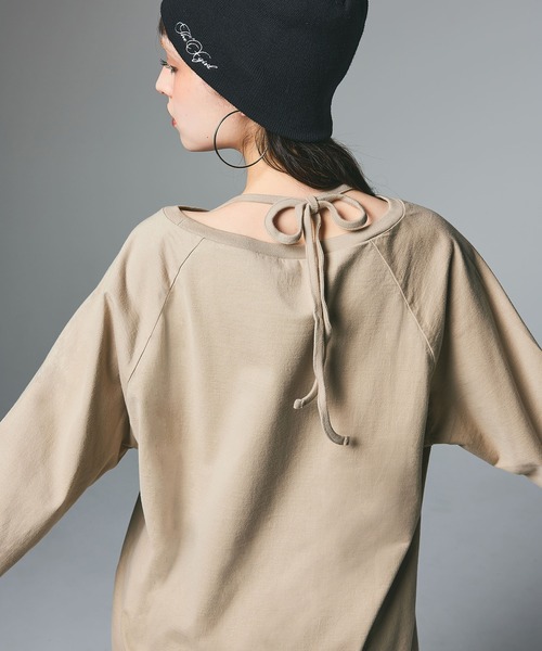 X-girl(エックスガール)の「STAR LOGO HALTERNECK L/S TEE(Tシャツ/カットソー・レディース・ブラック/ベージュ/ネイビー・S/M)」の15枚目の写真