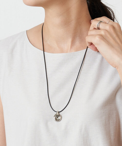 BEARDSLEY(ビアズリー)の「メタルドロップコードネックレス(ブラック)(ネックレス・レディース・シルバー・FREE)」の21枚目の写真