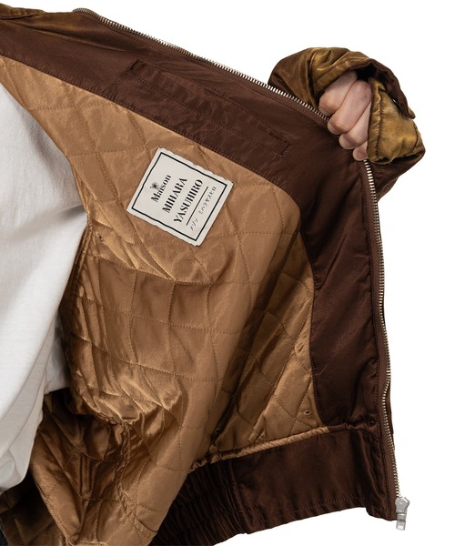 Maison MIHARA YASUHIRO(メゾンミハラヤスヒロ)の「Collared Souvenir Jacket(その他アウター・メンズ・ブラック/ブラウン・48/46)」の12枚目の写真