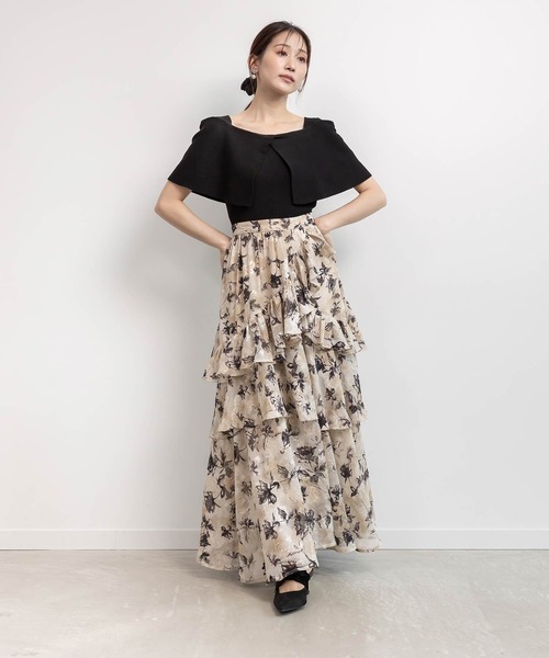 RANDA(ランダ)の「ケープニットドッキングワンピース(ワンピース・レディース・ブラック/ホワイト/グリーン・1/0)」の2枚目の写真