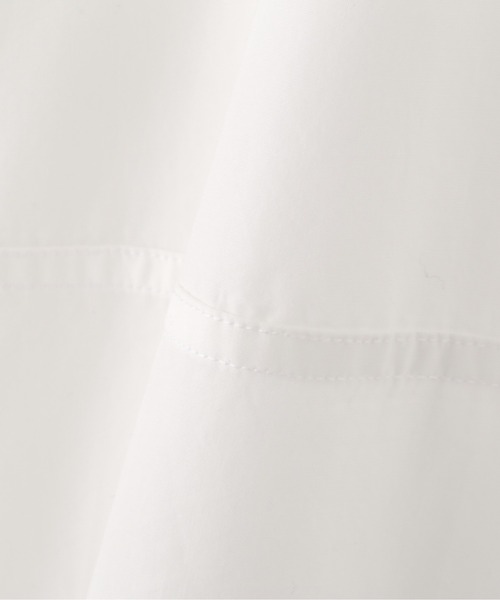 MHL.（エムエイチエル）の「GARMENT DYE COTTON POPLIN（シャツ/ブラウス・メンズ・ホワイト/ライトブラウン・LARGE/MEDIUM）」の4枚目の写真