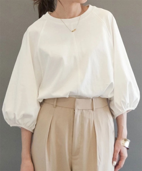 SallyLunn（サリーラン）の「【デイリーに活躍】ボリューム袖トップス（シャツ/ブラウス・レディース・ホワイト/ブラック/ネイビー/グリーン・FREE）」の5枚目の写真