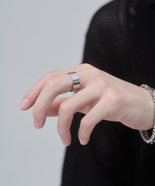 WYZ surgical stainless(ダブリューワイジィーサージカルステンレス)の「【 金属アレルギー対応 】シンプル サージカルステンレス リング(リング・メンズ・ゴールド/ブラック/シルバー・16号/18号/20号)」の20枚目の写真