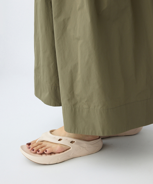 IENA(イエナ)の「Teva/テバ APRETRAIL FLIP サンダル 1166777(サンダル・レディース・ブラック/アイボリー・25cm/24cm/23cm/22cm)」の8枚目の写真