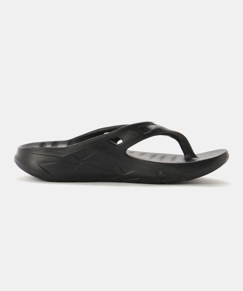 IENA(イエナ)の「Teva/テバ APRETRAIL FLIP サンダル 1166777(サンダル・レディース・ブラック/アイボリー・25cm/24cm/23cm/22cm)」の13枚目の写真