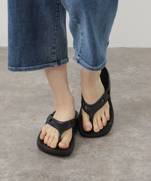 IENA(イエナ)の「Teva/テバ APRETRAIL FLIP サンダル 1166777(サンダル・レディース・ブラック/アイボリー・25cm/24cm/23cm/22cm)」の20枚目の写真