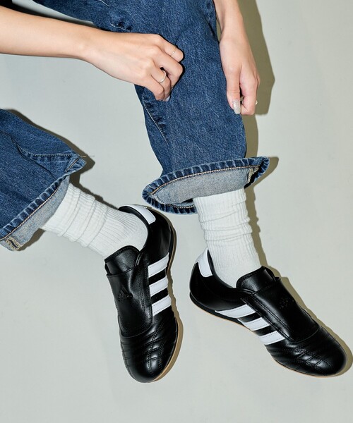 PUBLUX（パブリュクス）の「adidas/アディダス テコンドー/TAEKWONDO W[23.0~25.0cm]【限定展開】（スニーカー・メンズ・ホワイト/ブラック・25.0cm/23.0cm/24.0cm）」の2枚目の写真