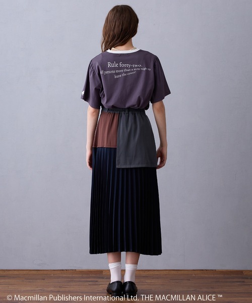 NICOLE CLUB(ニコル クラブ)の「THE MACMILLAN ALICE マクミラン・アリスプリントコラボTシャツ(Tシャツ/カットソー・レディース・その他2/その他1/チャコール・FREE)」の8枚目の写真