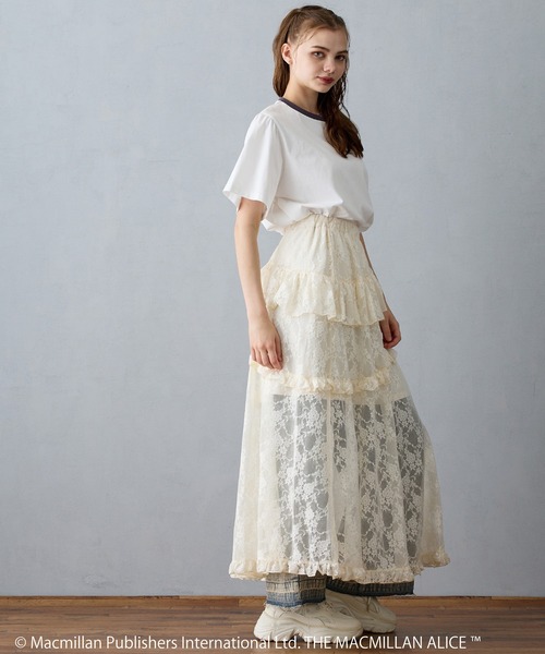 NICOLE CLUB(ニコル クラブ)の「THE MACMILLAN ALICE マクミラン・アリスプリントコラボTシャツ(Tシャツ/カットソー・レディース・その他2/その他1/チャコール・FREE)」の17枚目の写真