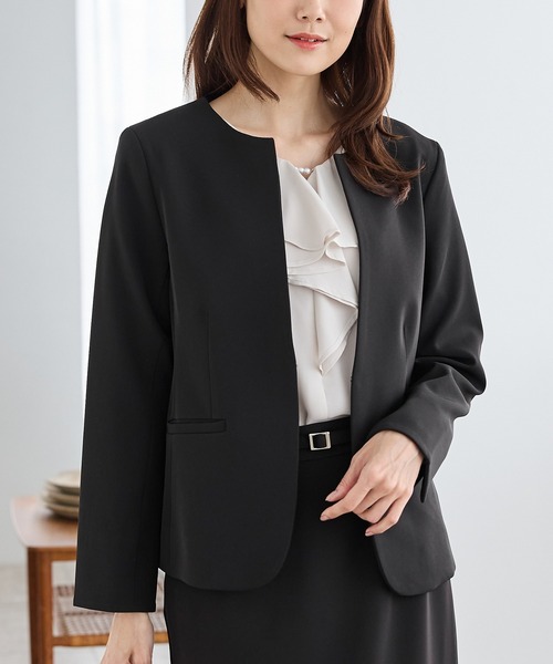 Honeys(ハニーズ)の「【ストレッチ・マシンウォッシャブル・イージーケア】ノーカラージャケット(ノーカラージャケット・レディース・ダークベージュ/ネイビー/ヘザーチャコール/ブラック・3L/L/LL/M/S)」の17枚目の写真