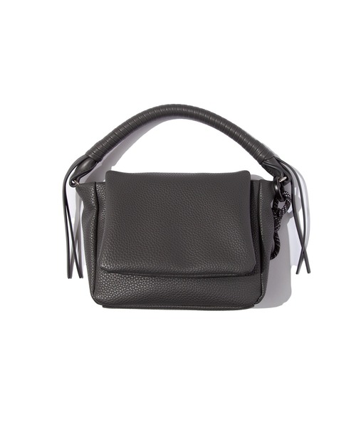 F/CE. (エフシーイー)の「F/CE. TECH LEATHER MINI POUCH / エフシーイー テックレザー ミニポーチ(ハンドバッグ・メンズ・ブラック/アイボリー/チャコール・FREE)」の3枚目の写真