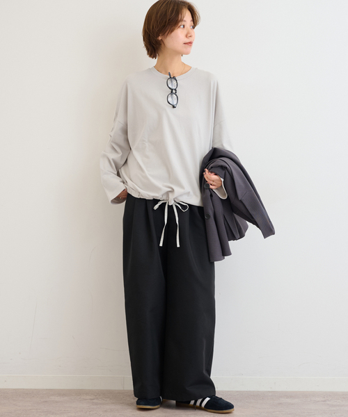 JOURNAL STANDARD relume（ジャーナルスタンダード　レリューム）の「《追加》ギャザーヘムロングスリーブ（Tシャツ/カットソー・レディース・ブラック/ホワイト/ライトグレー/ベージュ・FREE）」の21枚目の写真