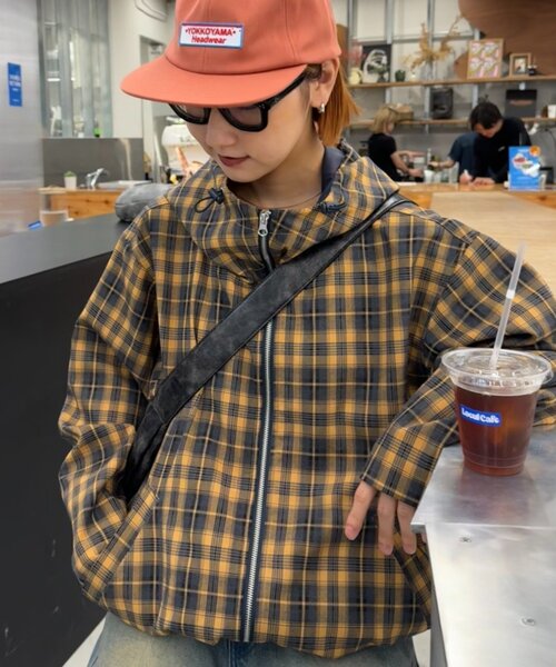 CIAOPANIC TYPY（チャオパニックティピー）の「【UNISEX】チェックフルジップシャツジャケット（ブルゾン・レディース・マスタード/イエロー/ブルー/ブラック・LARGE/MEDIUM）」の20枚目の写真