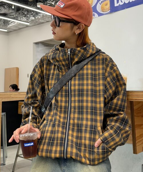 CIAOPANIC TYPY（チャオパニックティピー）の「【UNISEX】チェックフルジップシャツジャケット（ブルゾン・レディース・マスタード/イエロー/ブルー/ブラック・LARGE/MEDIUM）」の22枚目の写真