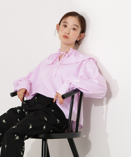 N.（N. Natural Beauty Basic）（エヌエヌナチュラルビューティーベーシック）の「ダブルフリルネックブラウス（シャツ/ブラウス・レディース・ピンク/ブルー/オフホワイト・MEDIUM）」の3枚目の写真