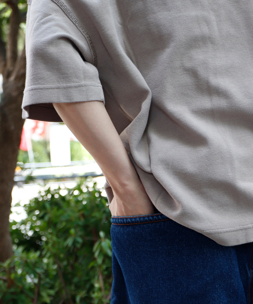 WISM(ウィズム)の「subtlebody / サトルボディ Helium T-Shirt Short Sleeve(Tシャツ/カットソー・メンズ・パープル系その他/オリーブ・MEDIUM/LARGE)」の17枚目の写真