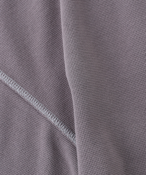 WISM(ウィズム)の「subtlebody / サトルボディ Helium T-Shirt Short Sleeve(Tシャツ/カットソー・メンズ・パープル系その他/オリーブ・MEDIUM/LARGE)」の3枚目の写真