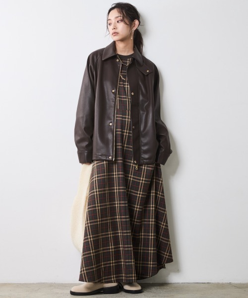CHIC STYLE(シックスタイル)の「チェックパフスリーブロングワンピース<大きいサイズ有>シックスタイル(ワンピース・レディース・ブラウン系/グレー系・M/L/LL/3L/4L/5L)」の10枚目の写真